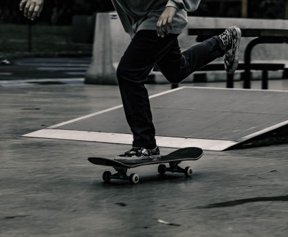 欧博体育-TheShy爆冷击败利物浦，赛事规则更新引爆全场！